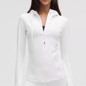 Lululemon Define Hooded Jacket
Nulu White Zip-Up Hooded Athletic Jacket size 6